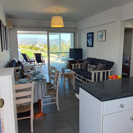 Latchi Ithaki, 2 Bedroom Penthouse Екстериор снимка
