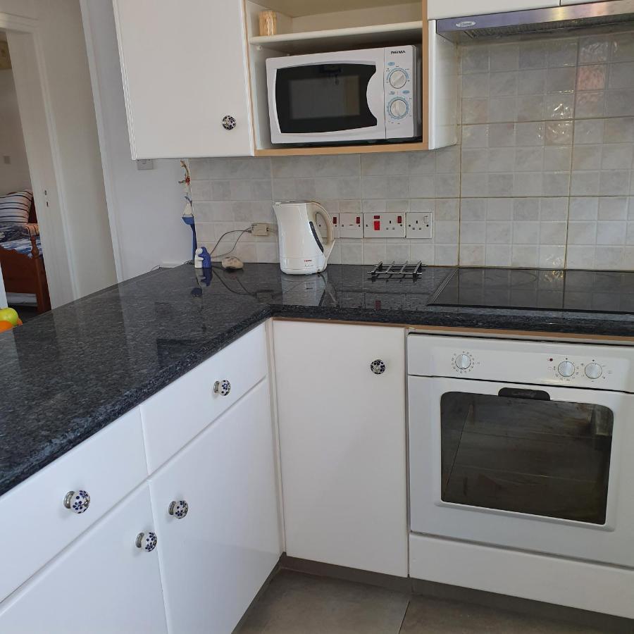 Latchi Ithaki, 2 Bedroom Penthouse Екстериор снимка