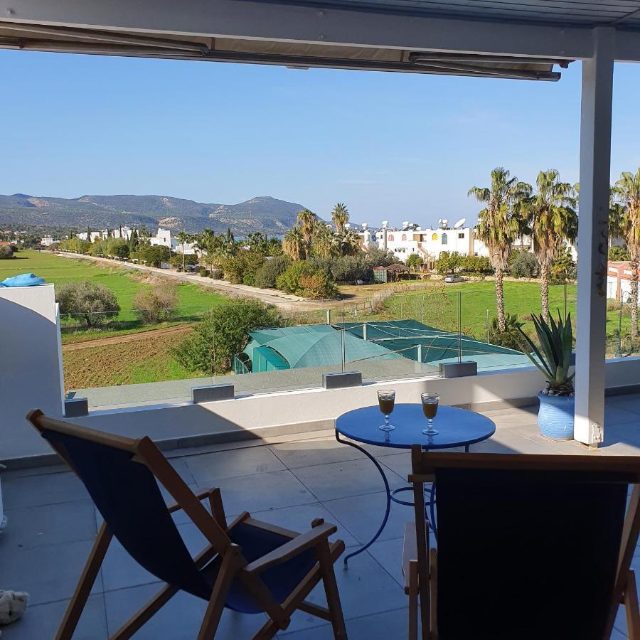 Latchi Ithaki, 2 Bedroom Penthouse Екстериор снимка
